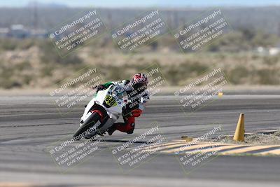 media/Jan-15-2026-Racers Edge (Thu) [[dfebeb70ab]]/3-B Group/Session 2 (Turn 11)/